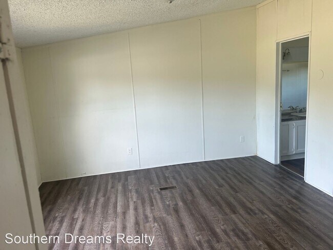 Building Photo - 3 br, 2 bath House - 311 Neely Wingard