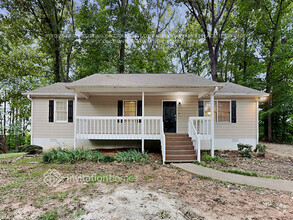 Building Photo - 273 Indian Creek Dr