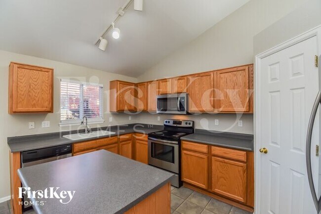 Building Photo - 6224 Grand Mesa Dr