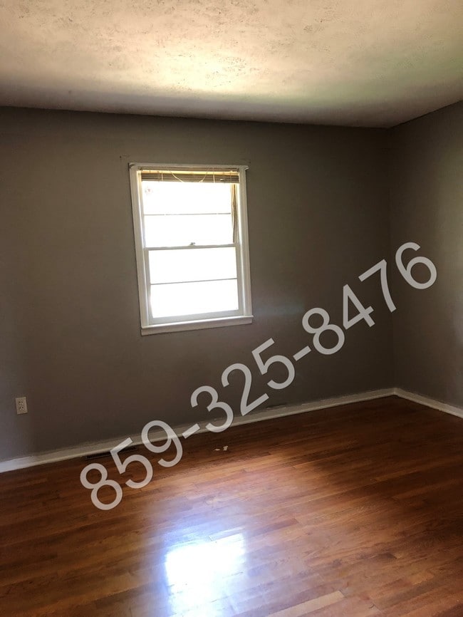 Building Photo - 476 Alford Rd