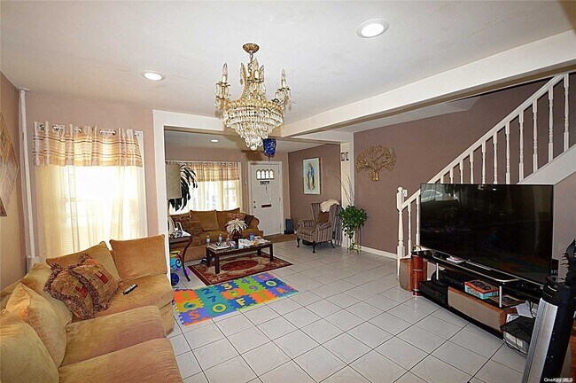 Foto del edificio - 139-69 86th Ave