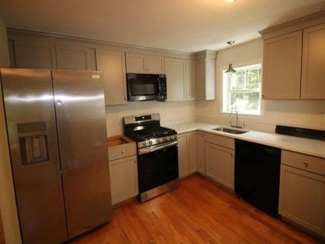 Building Photo - 66 Goodhue Rd