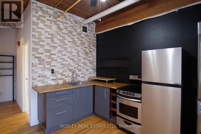 Photo du bâtiment - 24 Noble St