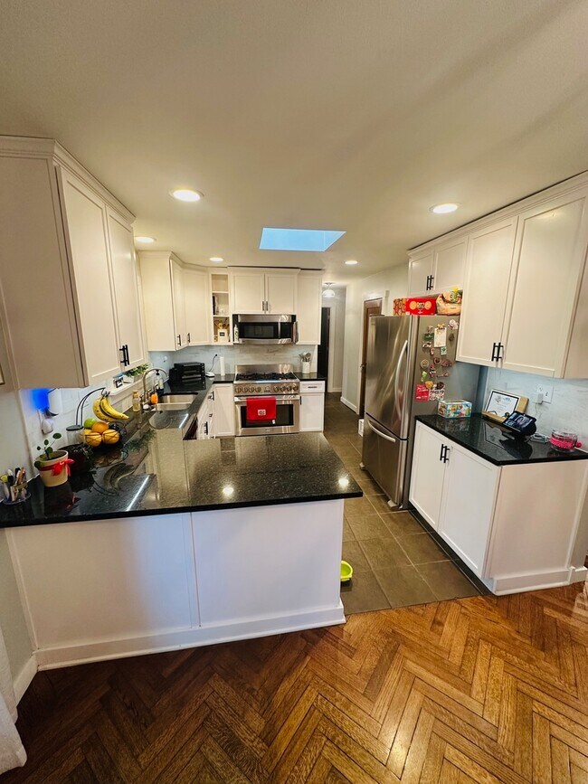 Foto del edificio - 22W441 Arbor Ln