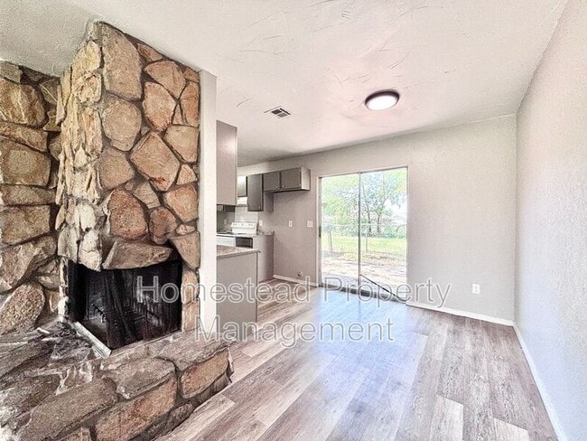 Building Photo - 721 NW 114th St