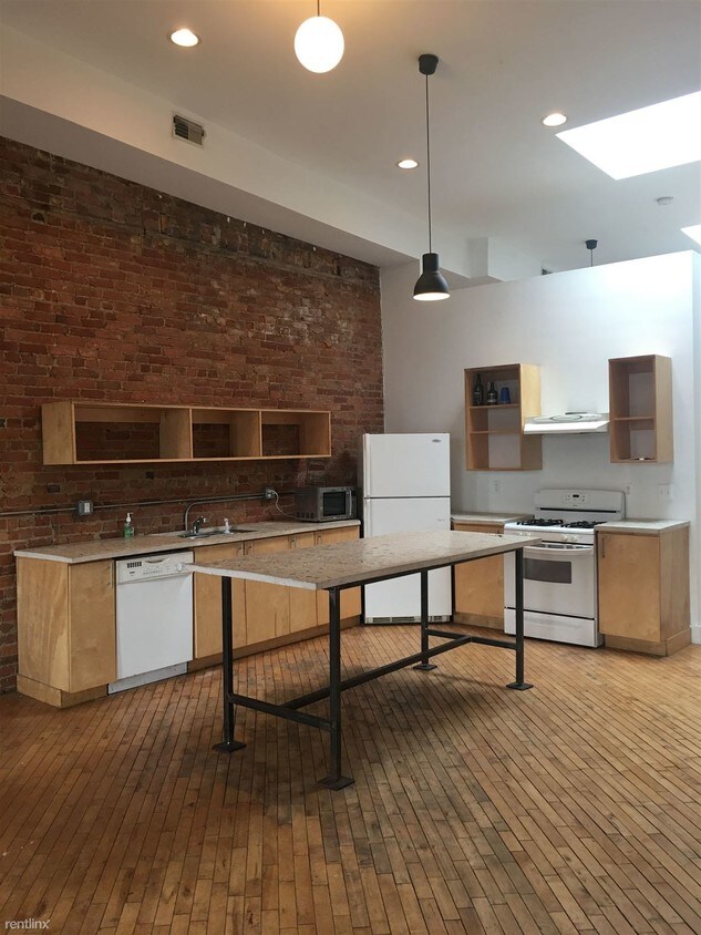 2 br, 2 bath - 2140 Michigan Ave - 2 br, 2 bath  - 2140 Michigan Ave