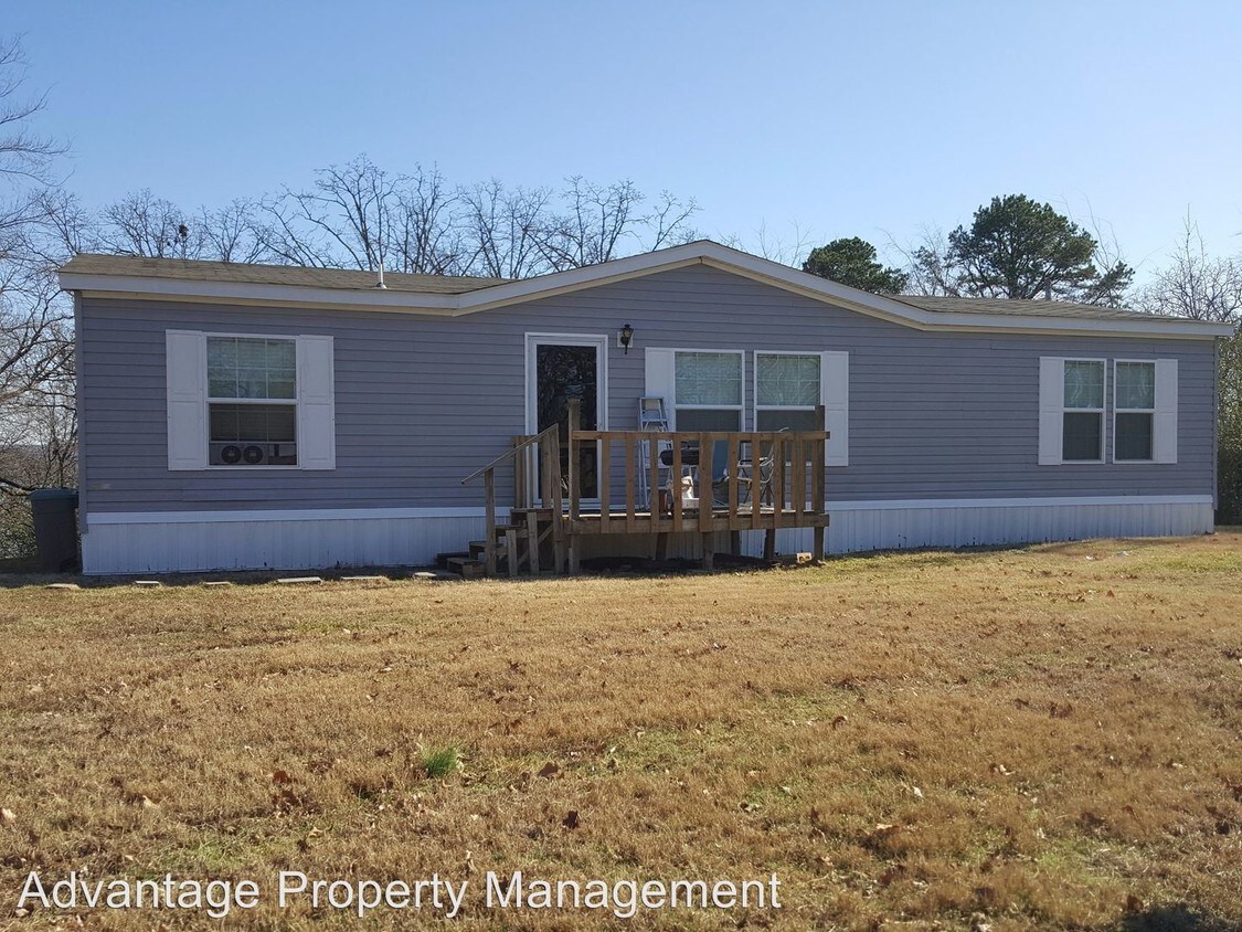 Primary Photo - 3 br, 2 bath House - 121 Lawrence Landing Rd.
