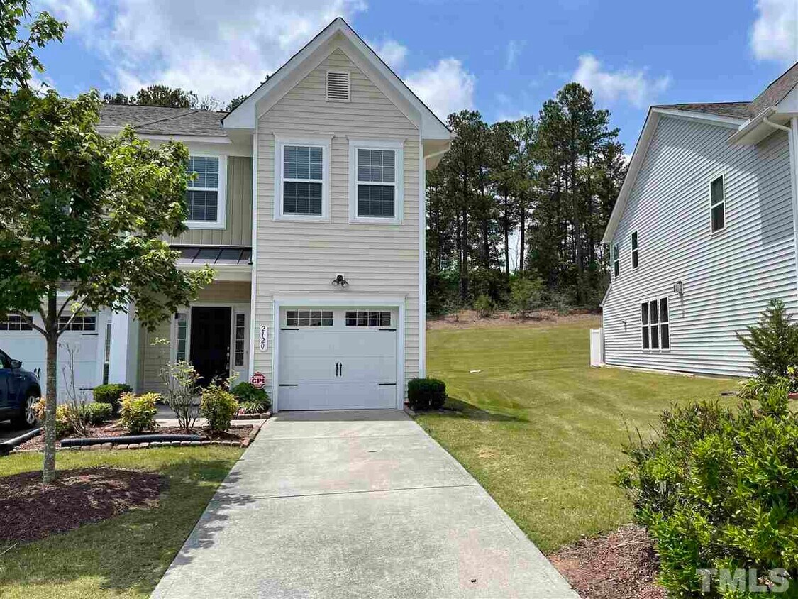 2120 Junewood Ln, Morrisville, NC 27560 Townhome Rentals in