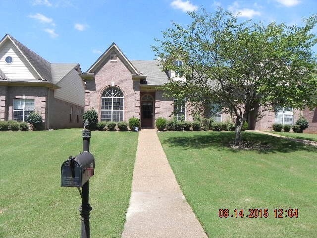 Primary Photo - 6133 Woodstock View Dr
