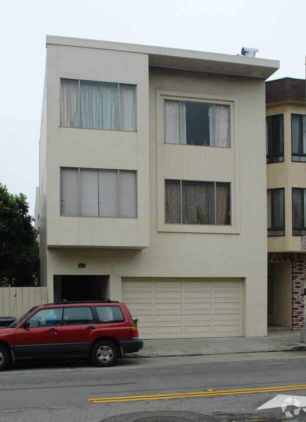 Primary Photo - 418 25th Ave
