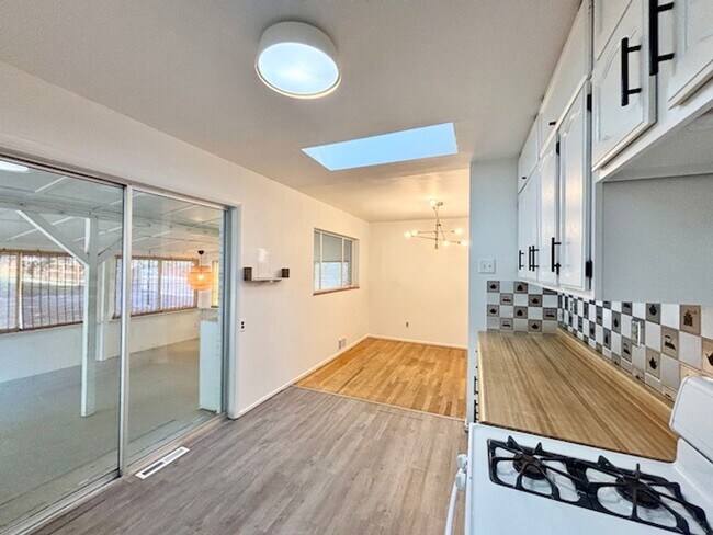 Foto del edificio - South Denver Brick Ranch