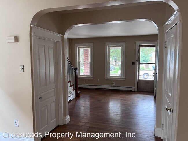 Building Photo - 2 br, 1 bath House - 1432 Monroe Street