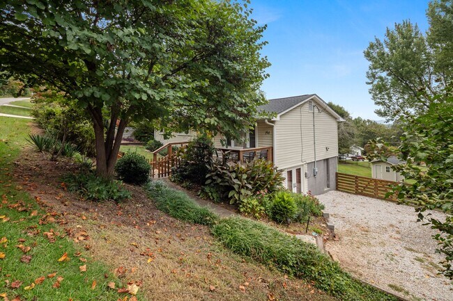 Foto del edificio - Updated Home West of Asheville