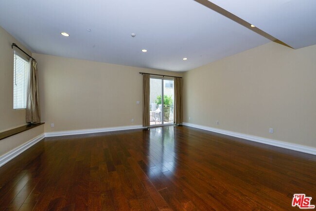 Foto del edificio - 2512 28th St