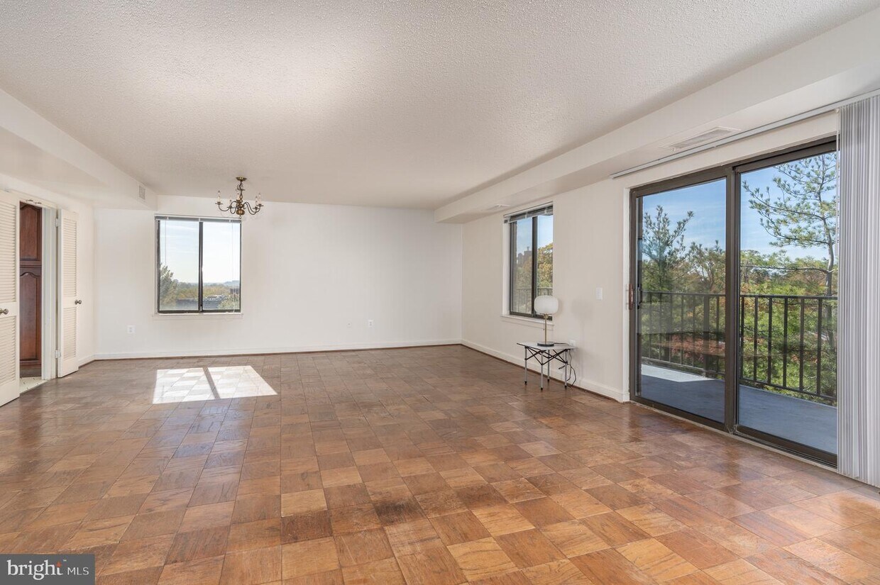 Foto principal - 3101 New Mexico Ave NW
