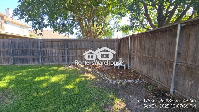 Foto del edificio - 2600 Redcedar Dr