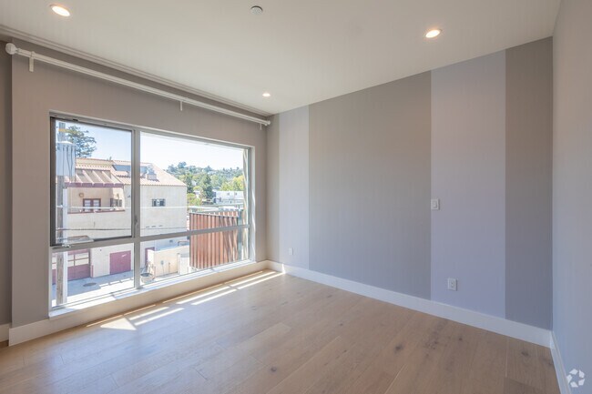 3 habitaciones, 2 baños - 1370 pies cuadrados - Dormitorio principal - 520 El Camino Real