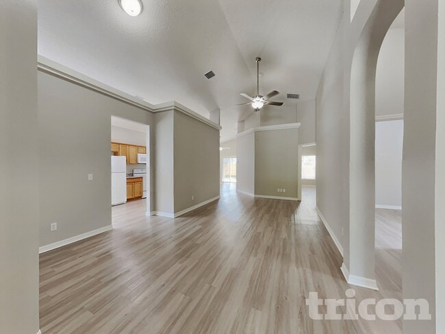 Building Photo - 2143 Kaylas Ct