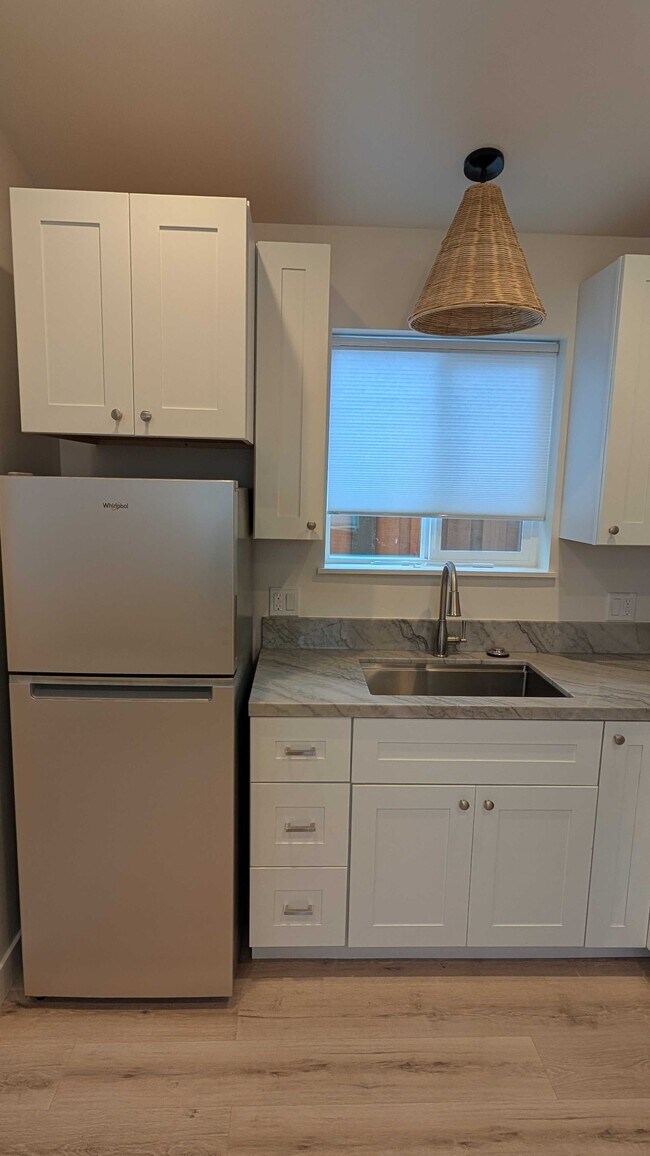 Foto del edificio - 1725 Spur Ridge Ln