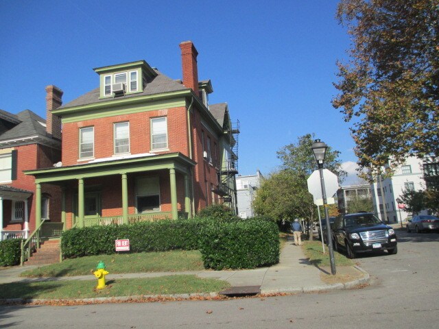 Primary Photo - 600 Westover Ave