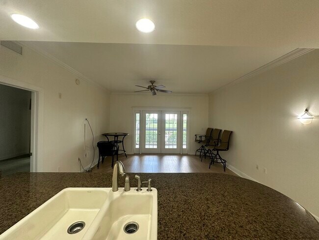 Building Photo - 7689 Heritage Crossing Way