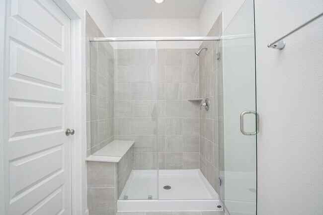 Foto del edificio - 4210 Laurel Oak Cir