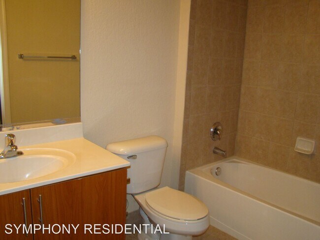 Foto del edificio - 8703 W Sample Rd