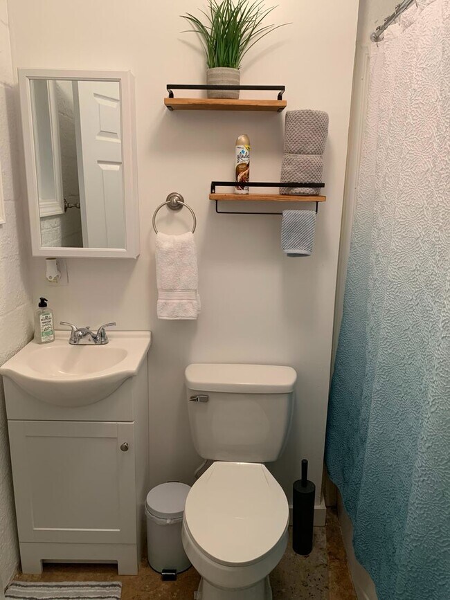 Foto del edificio - 170 Griffeth St