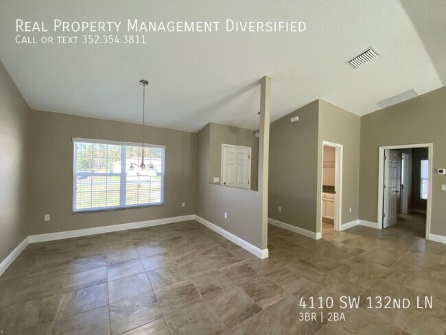 Building Photo - 4110 SW 132nd Ln