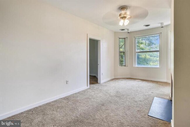 Foto del edificio - 1900 3rd St NW