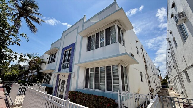 Foto del edificio - 7334 Harding Ave