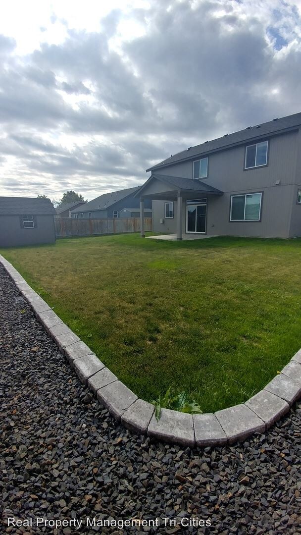 Foto del edificio - 3 br, 2.5 bath House - 3572 W. 11th Pl