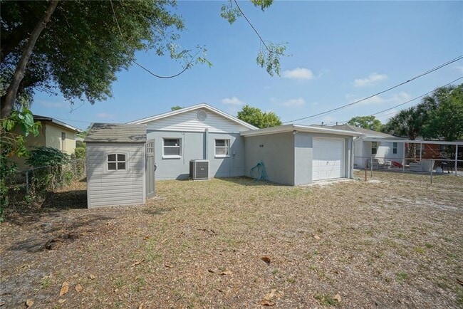 Foto del edificio - 1116 W Nassau St