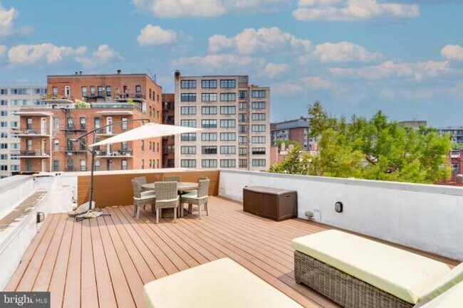Foto del edificio - 1321 21st St NW
