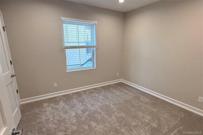 Foto del edificio - 122 Greenwich Ave