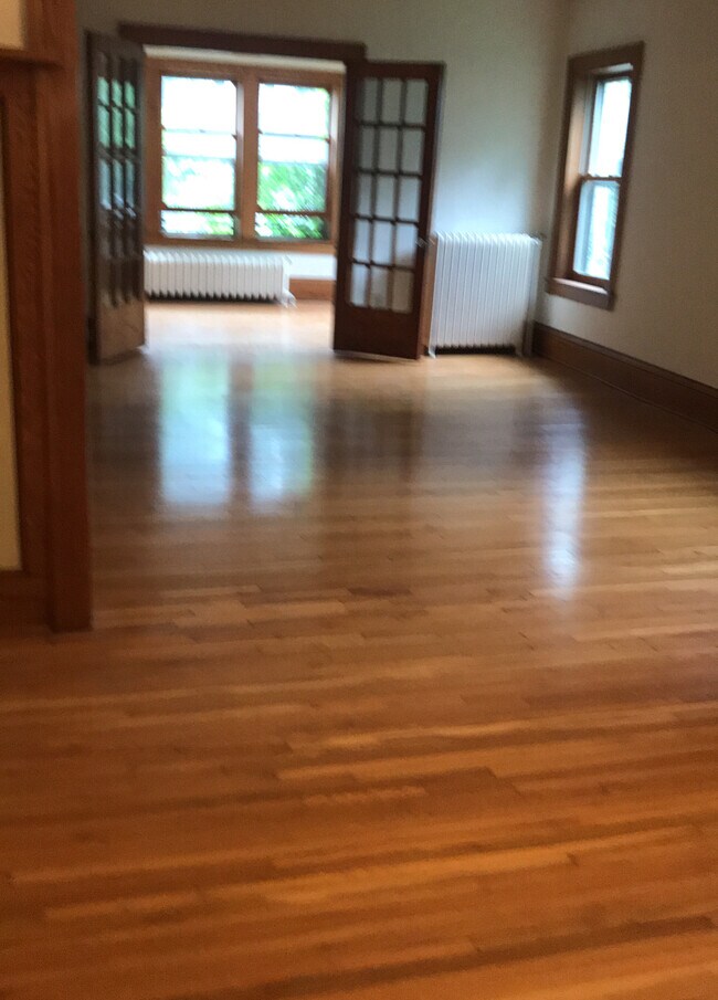 Hardwood floors - craftsman style Woodwork - 3143 Holmes Ave S