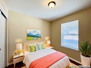 Foto del edificio - 6707 Dragon Creek
