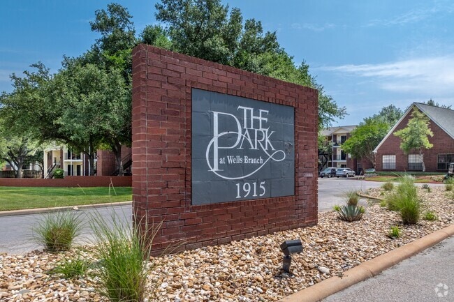 Building Photo - Park at Wells Branch Apartments