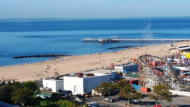 Foto del edificio - 601 Surf Ave