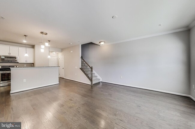 Building Photo - 645 Diamondback Dr