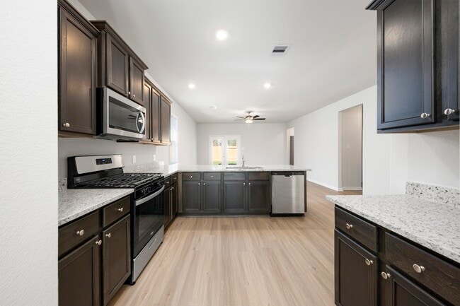 Building Photo - 15515 Caramel Spgs Dr