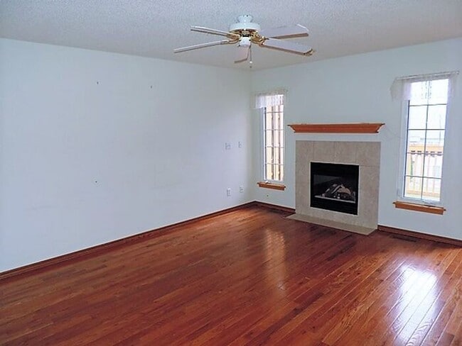 Building Photo - $1,975 | 3 Bedroom, 3.5 Bathroom Multi Floor Town Home | Pet Friendly* | Available for August 1st...