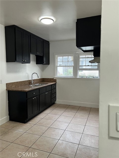 Building Photo - 5610 S St Andrews Pl