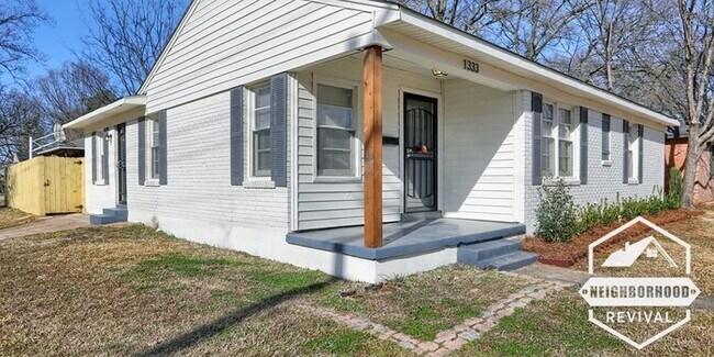 Building Photo - 1333 Dogwood
