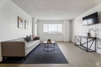 Building Photo - 1711 Bellevue Ave