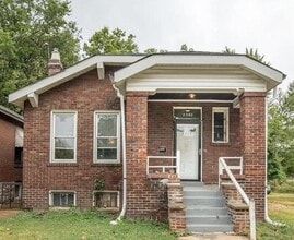 Building Photo - 5410 Emerson Ave