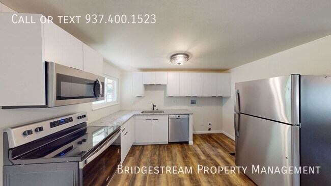 Building Photo - Newly Renovated Ranch Style 3 Bedroom House