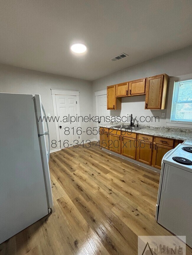 Foto del edificio - Northland Bungalow in Staley SD Available Now