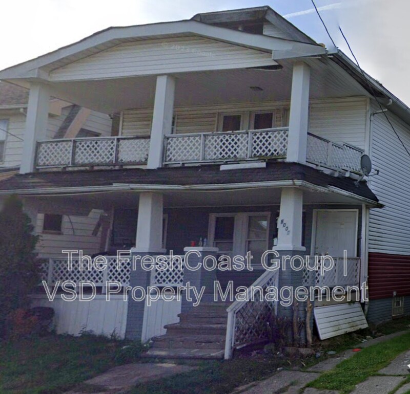 Foto principal - 8006 Maryland Ave