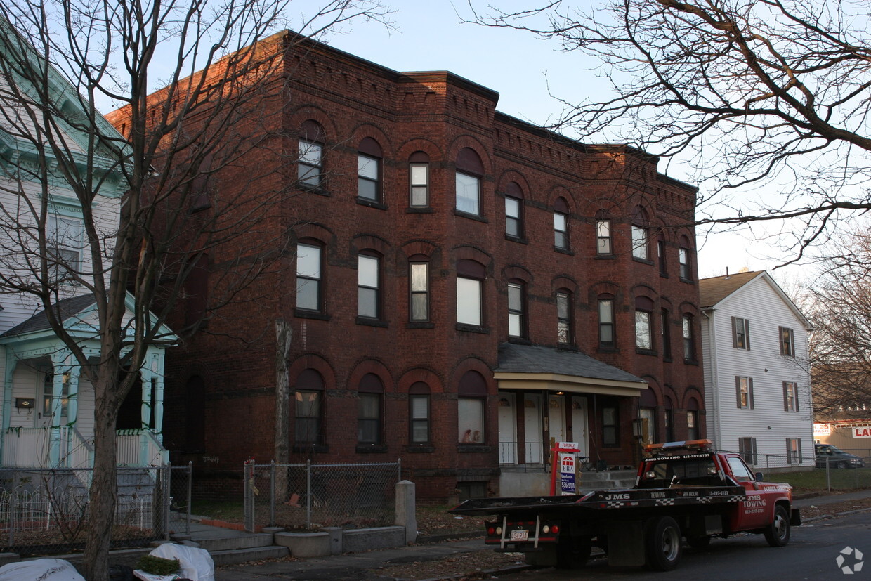 Building Photo - 179-185 Chestnut St